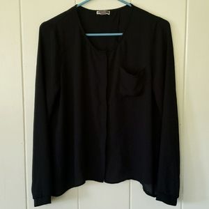 Chelsea 28 Womens Black Long Sleeve Button Down w Split Flowy Back S